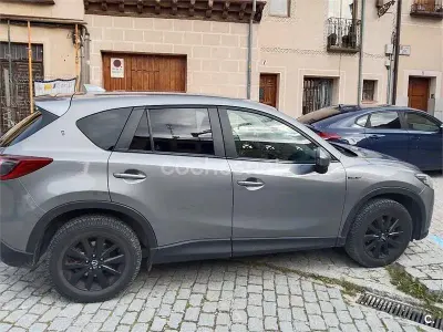 Usado Mazda CX-5 Style 150 CV (110 kW) 2014 Gris / plata SUV