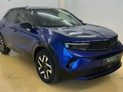 Usado Opel Mokka 136 CV (100 kW) 2025 Azul SUV