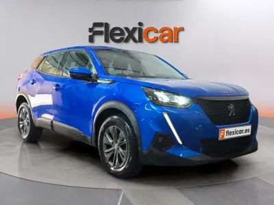 Usado Peugeot 2008 Active 101 CV (74 kW) 2021 Azul SUV