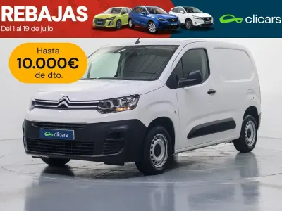 Usado Citroën Berlingo 100 CV (73 kW) 2022 Blanco Monovolumen