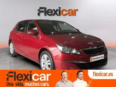 Usado Peugeot 308 Style 110 CV (80 kW) 2016 Rojo