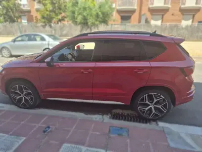 Usado Seat Ateca FR 150 CV (110 kW) 2018 Rojo SUV
