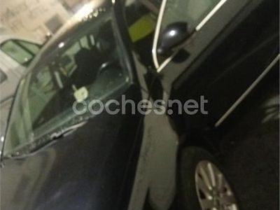 Usado VW Passat Comfortline 110 CV (80 kW) 1998 Negro Familiar