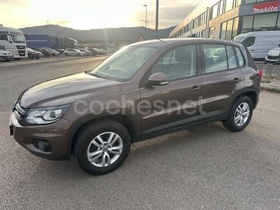 Usado VW Tiguan Sport 140 CV (102 kW) 2013 Marrón SUV
