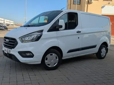 Usado Ford Transit Custom Trend 130 CV (95 kW) 2020 Blanco Van
