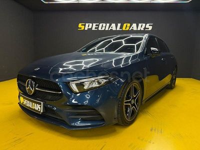 Usado Mercedes A180 116 CV (85 kW) 2022 Azul Berlina