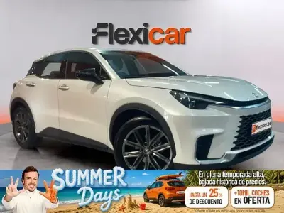 Usado Lexus LBX 136 CV (100 kW) 2024 Blanco SUV
