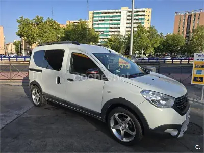 Usado Dacia Dokker 102 CV (75 kW) 2019 Blanco Monovolumen