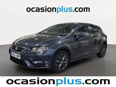 Usado Seat Leon Style 116 CV (85 kW) 2019 Gris Utilitario
