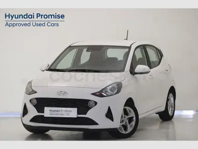 Używany Hyundai i10 67 KM (49 kW) 2023 Biały Hatchback