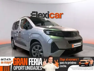 Usado Opel Combo S 101 CV (74 kW) 2025 Gris Monovolumen