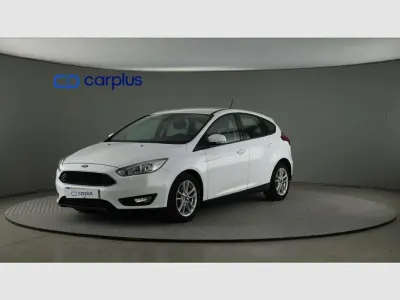 Usado Ford Focus Trend 101 CV (74 kW) 2018 Azul Utilitario