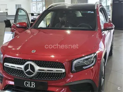 Usado Mercedes GLB200 150 CV (110 kW) 2021 Rojo SUV