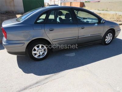 Usado Citroën C5 110 CV (80 kW) 2003 Gris / plata Berlina