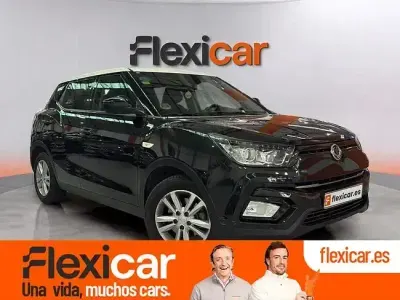 Usado SsangYong Tivoli Limited 128 CV (94 kW) 2019 Negro SUV