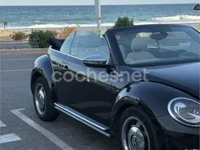 Usado VW Beetle 105 CV (77 kW) 2014 Negro Utilitario