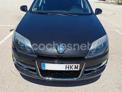 Usado Renault Laguna III Dynamique 130 CV (95 kW) 2012 Negro Berlina