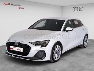 Käytetty Audi A3 S-Line 150 HP (110 kW) 2025 Valkoinen Sedan