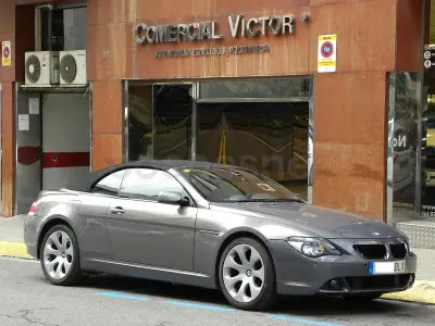 Usado BMW 630 Cabriolet 258 CV (189 kW) 2005 Gris / plata Descapotable