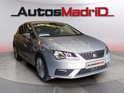 Usado Seat Leon XCELLENCE 130 CV (95 kW) 2020 Gris / plata Berlina