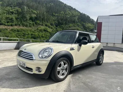 Usado Mini ONE 95 CV (69 kW) 2009 Blanco Utilitario
