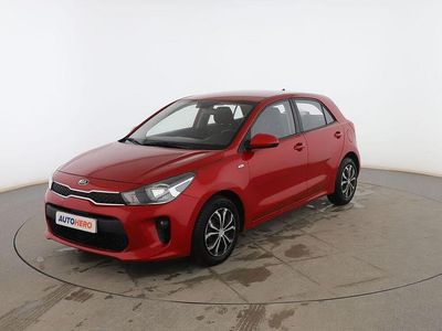 Rojo Usado 2019 Kia Rio Berlina | 10.599 € (Precio justo)
