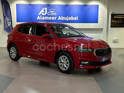 Rojo Usado 2025 Skoda Fabia Selection Berlina | 19.490 € (Precio justo)