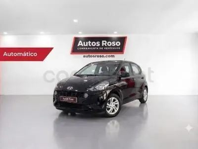 Usado Hyundai i10 67 CV (49 kW) 2022 Negro Utilitario