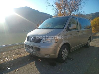 VW Caravelle