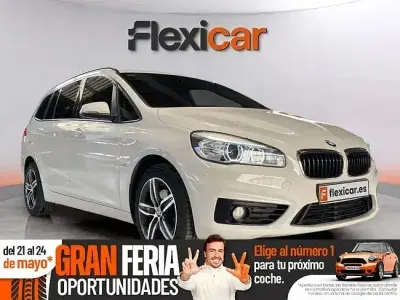 Usado BMW 218 150 CV (110 kW) 2018 Blanco Familiar