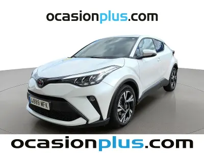 Käytetty Toyota C-HR Advance 122 HP (89 kW) 2023 Valkoinen Katumaasturi