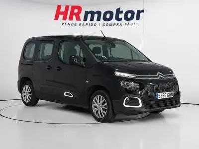 Usado Citroën Berlingo Feel 102 CV (75 kW) 2019 Negro Monovolumen