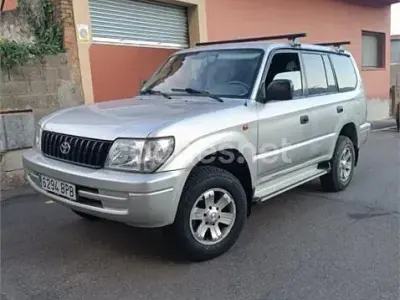 Usado Toyota Land Cruiser 163 CV (119 kW) 2001 Gris / plata SUV