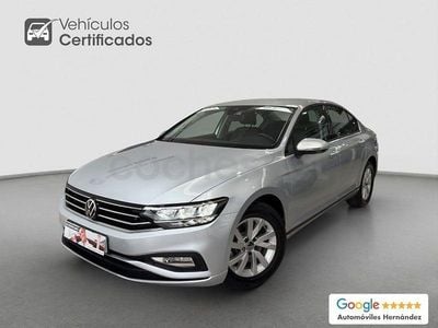 Gris / plata Usado 2021 VW Passat Business Berlina | 20.480 € (Un poco caro)