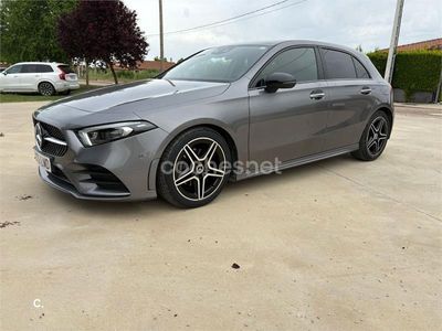 Usado Mercedes A180 116 CV (85 kW) 2021 Gris / plata Berlina