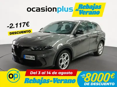 Usado Alfa Romeo Tonale Sprint 130 CV (95 kW) 2022 Gris SUV