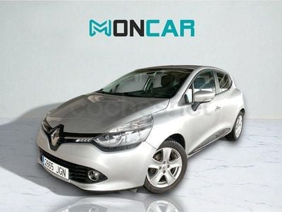 Usado Renault Clio IV Dynamique 90 CV (66 kW) 2015 Gris / plata Berlina