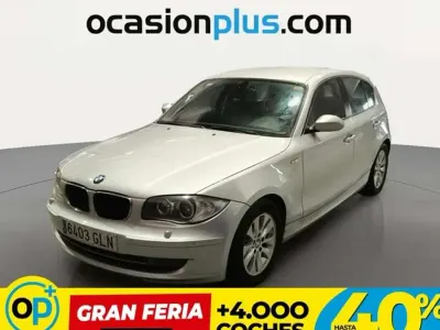 Usado BMW 118 143 CV (105 kW) 2009 Plateado Utilitario