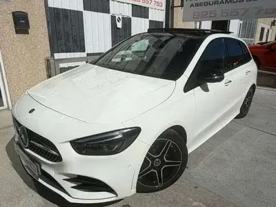 Usado Mercedes C320 AMG 135 HP (99 kW) 2020 Branco Monovolume