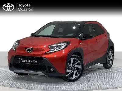 Usado Toyota Aygo X Edition 72 CV (52 kW) 2022 Naranja SUV