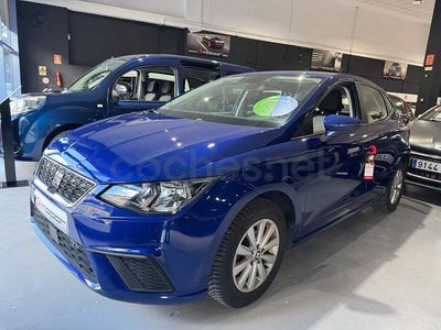 Usado Seat Ibiza Style Plus 90 CV (66 kW) 2019 Azul Utilitario