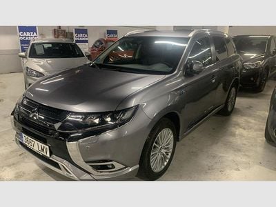 Mitsubishi Outlander P-HEV