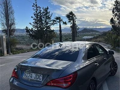 Usado Mercedes CLA200 136 CV (100 kW) 2015 Gris / plata Berlina