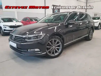 Usado VW Passat 150 CV (110 kW) 2019 Gris / plata Familiar