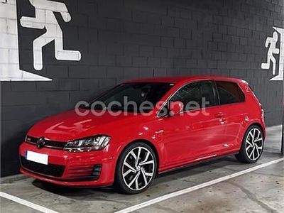 Usado VW Golf VII GTI 220 CV (161 kW) 2016 Rojo Berlina