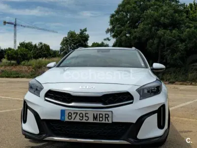 Usado Kia XCeed 120 CV (88 kW) 2022 Blanco SUV