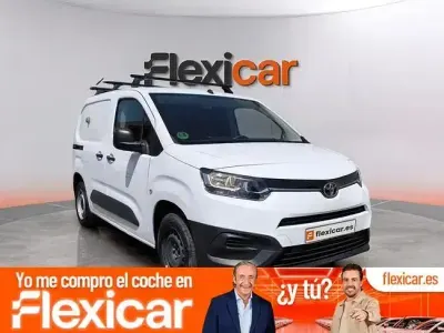 Usado Toyota Proace City City 102 CV (75 kW) 2020 Blanco Monovolumen