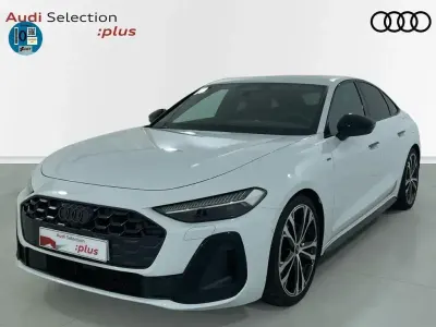 Usado Audi A5 Ambiente 299 CV (219 kW) 2026 Blanco Berlina