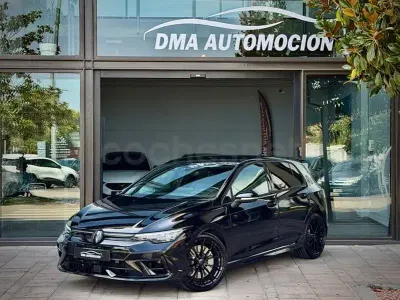 Usado VW Golf VIII Black Edition 333 CV (244 kW) 2024 Negro Berlina