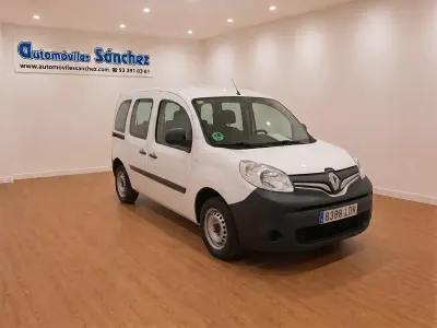 Usado Renault Kangoo 75 CV (55 kW) 2019 Blanco Monovolumen